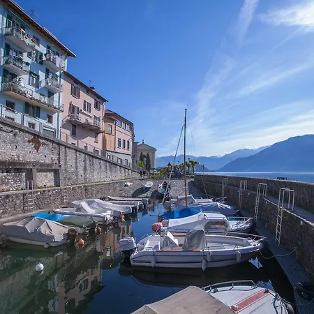 Germasino Sleeps 6 Pool Apartament Morbio